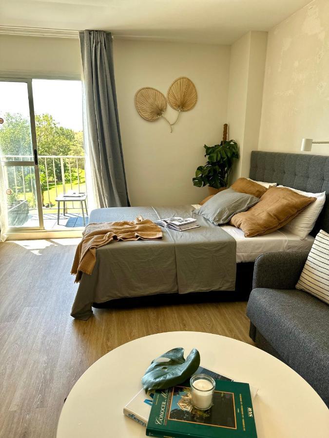 Minerva Estudio Suite La Biznaga , Beach And Pool Benalmádena Εξωτερικό φωτογραφία