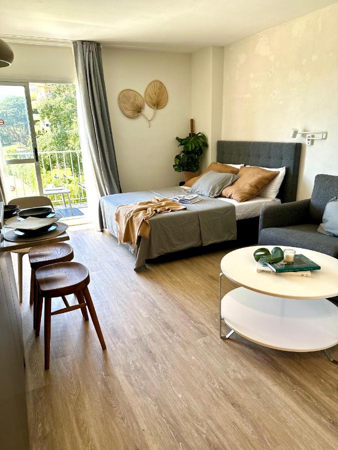 Minerva Estudio Suite La Biznaga , Beach And Pool Benalmádena Εξωτερικό φωτογραφία